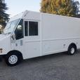 2006 Ford Econoline E-450 Utilimaster 16 Foot Cargo Step Van with Rear Shelving thumbnail image 2