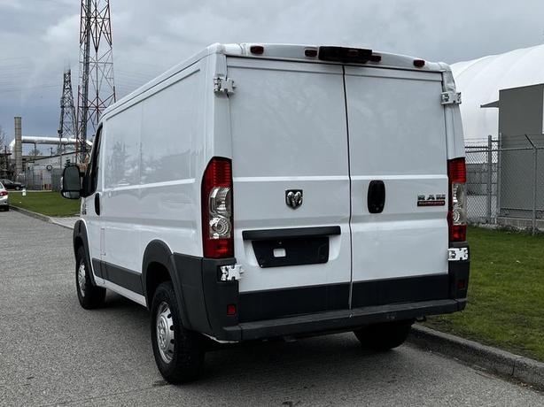 2018 RAM Promaster 1500 Low Roof Cargo Van Tradesman 118-inch WheelBase image 8