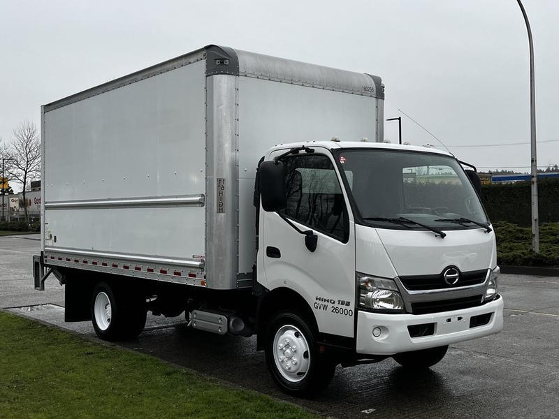 2018 Hino 195 16 Foot Cube Van 3-Seater Diesel with Power Lift Tailgate display photo