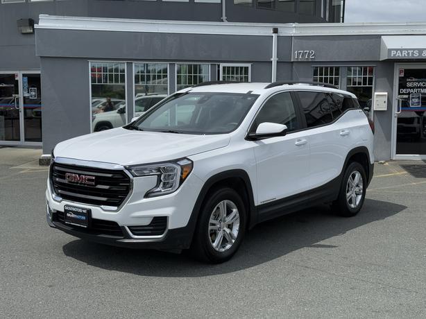 2024 GMC Terrain SLE AWD - Power Driver Seat & Premium Audio System image 1