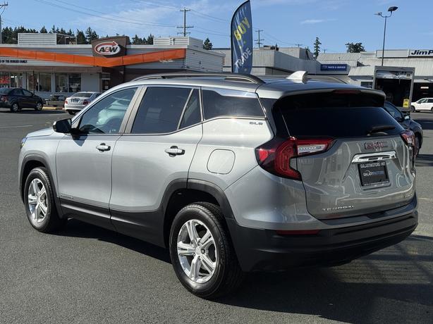 2024 GMC Terrain SLE AWD - Power Driver Seat & Overhead Console image 8