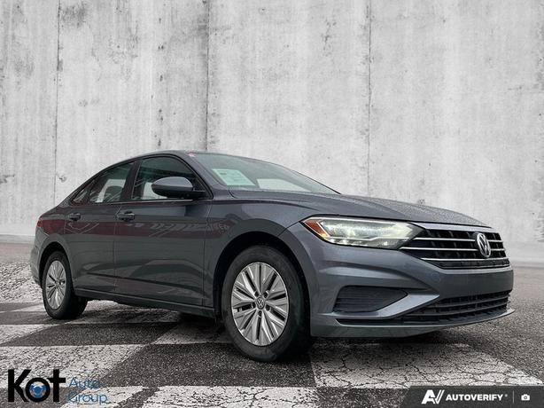 2019 Volkswagen Jetta Comfortline | 6-Speed Manual | Heated Seats | Apple CarPla image 3