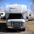 Used 2014 Fleetwood RV Jamboree Searcher 31M thumbnail image 2