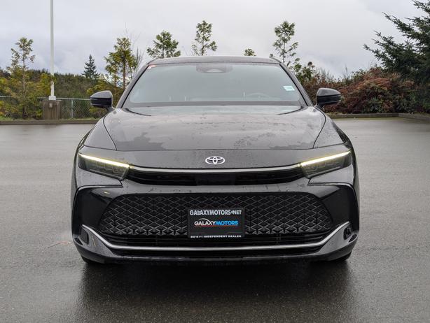 2023 Toyota Crown HybridMax - No Accidents, Heated/Vented Seats, AWD image 3