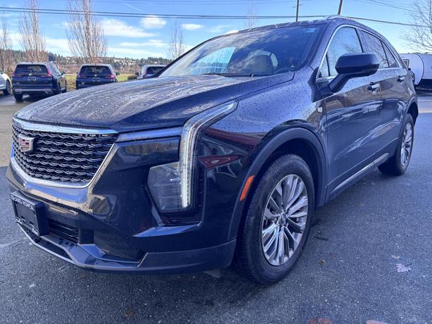 2024 Cadillac XT4 Awd Premium Luxury image 3