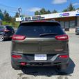 2014 Jeep  Cherokee Trailhawk thumbnail image 6