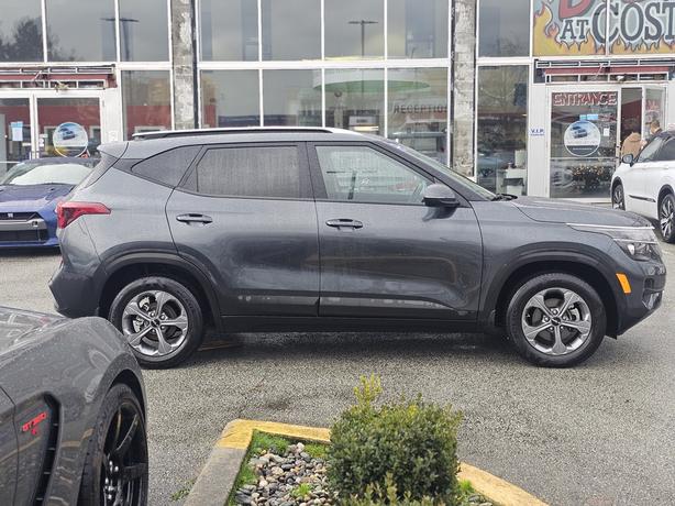 2023 Kia Seltos image 4