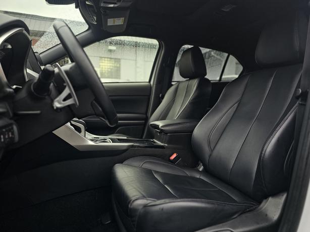 2023 Mitsubishi Eclipse Cross image 3