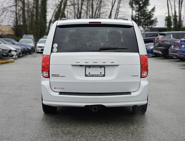 2017 Dodge Grand Caravan 4dr Wgn Crew Plus image 6