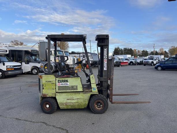 2000 Clark GPS 15 3 stage ForkLift Propane (Actual Year is unconfirmed ) image 7