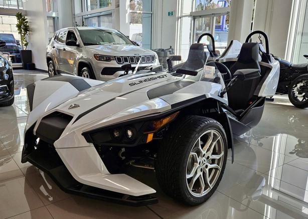 2022 Polaris Polaris Slingshot Winter Blow out! Wholesale Pricing! image 1