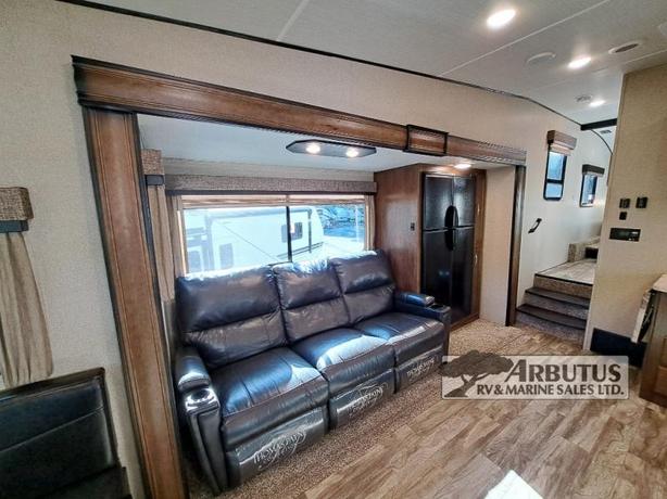 Used 2020 Grand Design Reflection 150 Series 260RD image 6