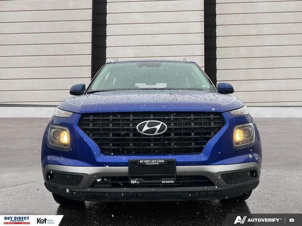 2023 Hyundai Venue Preferred AUTO, BLUETOOTH, HEATED FABRIC SEATS, WHEEL CONTROL image 2