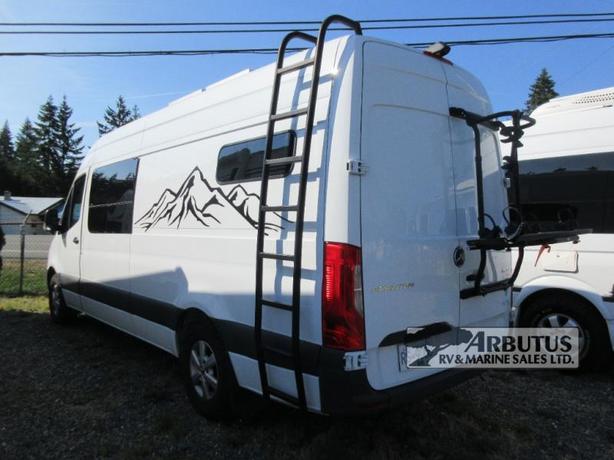Used 2019 Mercedes Sprinter Custom 2500 image 2