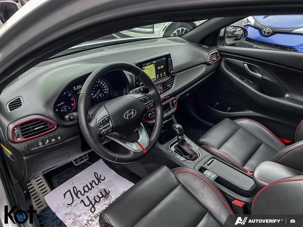 2018 Hyundai Elantra GT Sport Ultimate MOON ROOF! VENTILATED FRONT SEATS! BLUTOO image 6