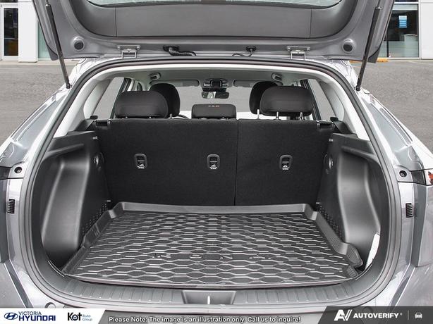 2025 Hyundai Kona Preferred Sport demo image 7