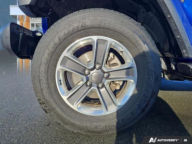 2019 Jeep Wrangler Sahara 4x4 | Remote Start | Heated Seats! image 6