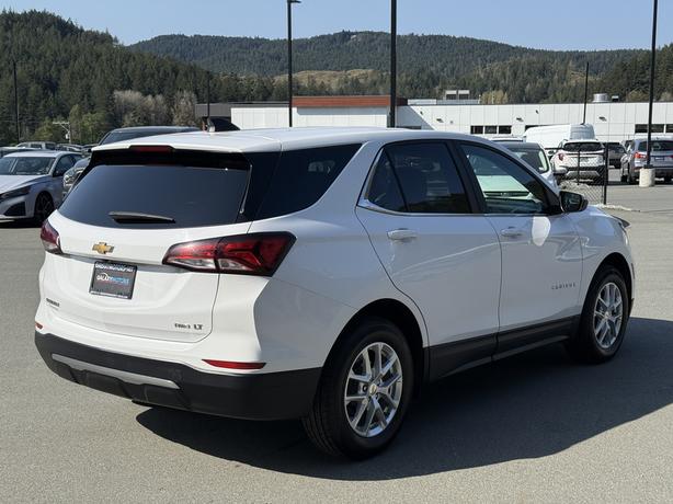2022 Chevrolet Equinox LT AWD - Air Conditioning & Heated Driver Seats image 6