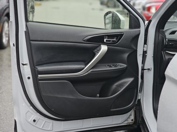 2023 Mitsubishi Eclipse Cross GT - Multi View Camera System, Sunroof, Leather image 1