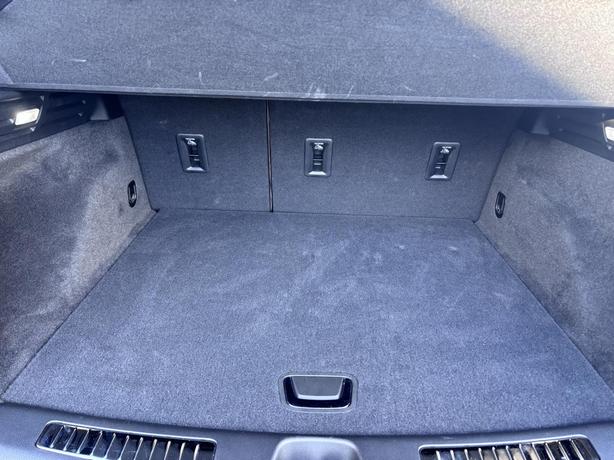 2024 Cadillac XT4 Awd Premium Luxury image 8