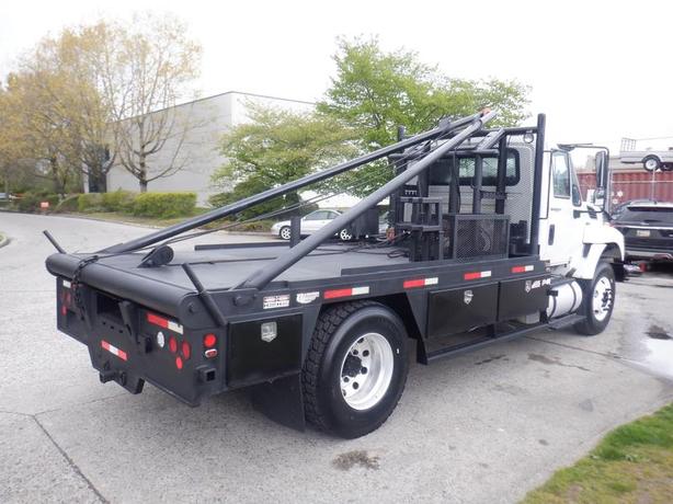 2013 International 7300 Flat Deck 3 Seater Air Brakes Diesel image 7
