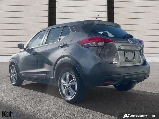 2020 Nissan Kicks S image 4