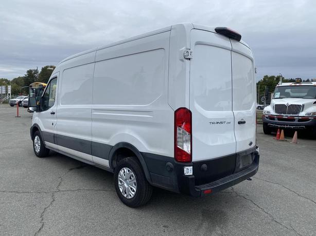 2024 Ford Transit 250 Medium Roof Cargo Van image 3