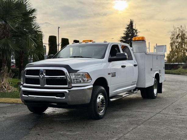 2013 RAM 3500 Crew Cab 4x4 Service Truck image 4