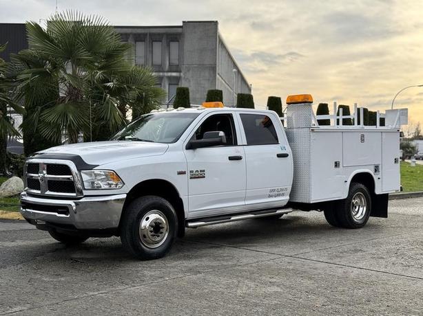 2013 RAM 3500 Crew Cab 4x4 Service Truck image 5