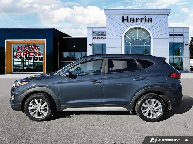 2021 Hyundai Tucson Preferred AWD | Heated Seats! image 3