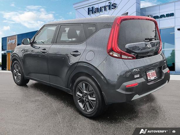 2020 Kia Soul EX | No Reported Accidents! image 4