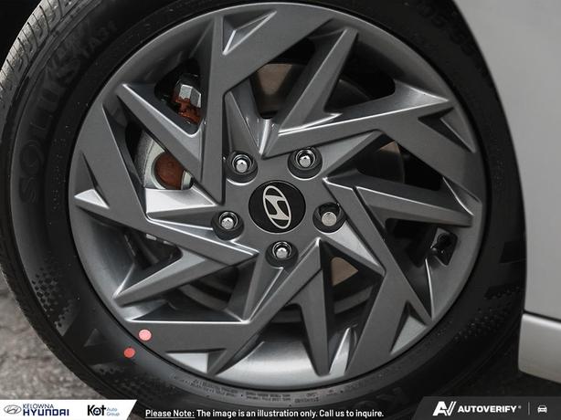 2025 Hyundai Elantra Preferred demo image 8