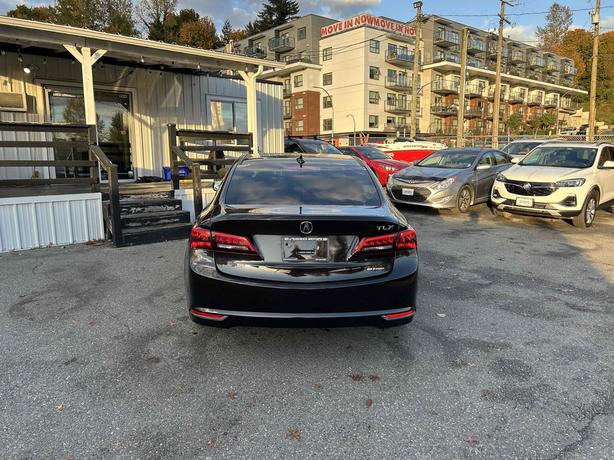2017 Acura TLX image 5
