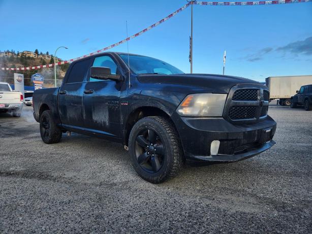 2018 RAM 1500 Express | Black Edition | 5.7L HEMI V8 | Engine Block Heater | Rem image 2