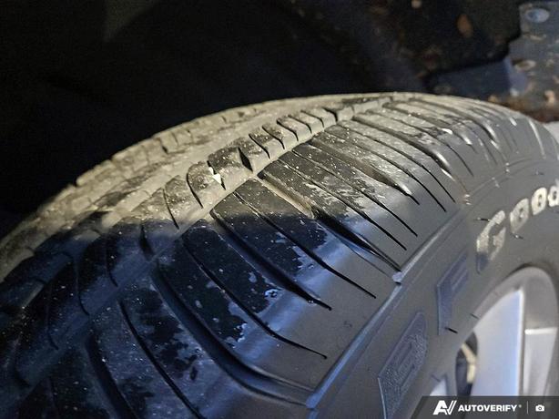 2021 Jeep Grand Cherokee 80th Anniversary Edition 4x4 | No Reported Accidents |  image 7