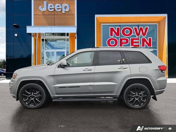 2019 Jeep Grand Cherokee Altitude 4x4 | No Reported Accidents! image 3