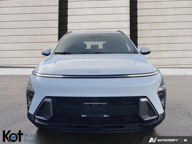 2024 Hyundai Kona Preferred REMOTE START! BLUETOOTH APPLE CARPLAY AND ANDROID AU image 2