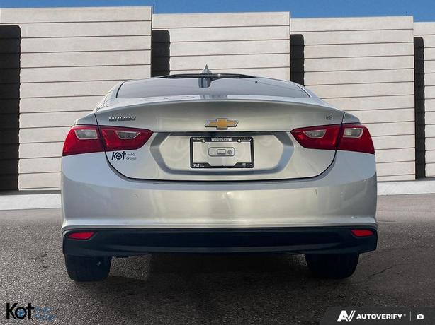 2018 Chevrolet Malibu LT image 5