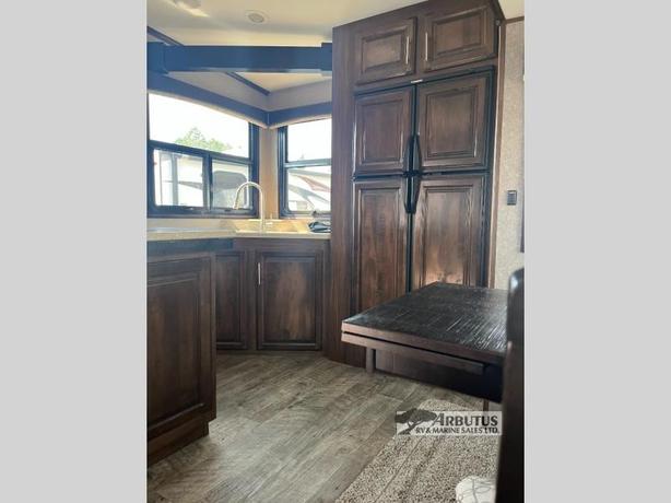 Used 2019 Jayco Eagle 319MLOK image 8