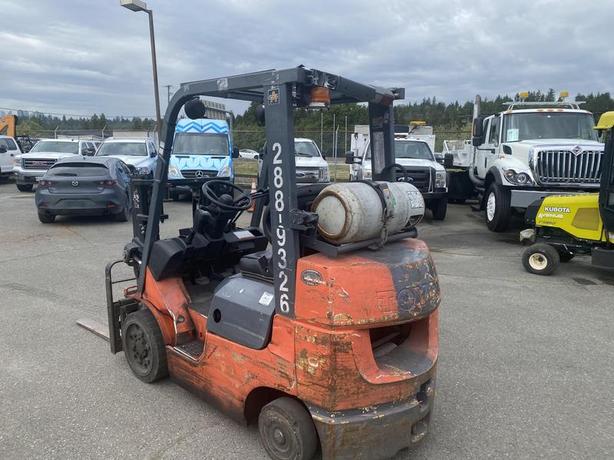 2010 Toyota 7FGGU25 Forklift Propane image 3