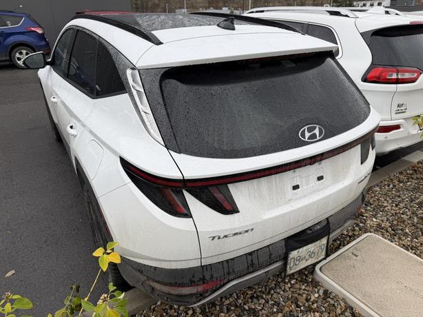 2024 Hyundai Tucson Hybrid Luxury ! LEATHER! BACKUP CAMERA! HEATED SEATS/ STEERI image 3