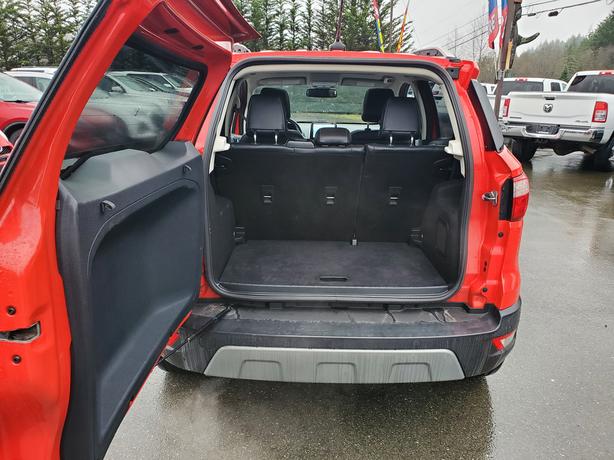 2020 Ford EcoSport Titanium - AWD, Heated Seats, Moonroof image 8