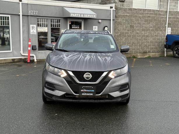 2023 Nissan Qashqai SV AWD - No Accidents, BC Local & Power Moonroof image 3