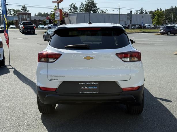 2024 Chevrolet TrailBlazer LS  - Apple CarPlay/Android Auto &  Compass image 7