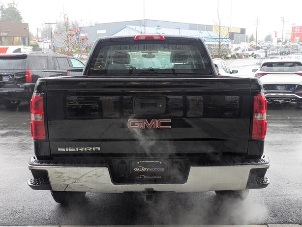 2016 GMC Sierra 1500 SLE - 5.7L V8, Crew Cab, Short Bed, 4x4 image 7