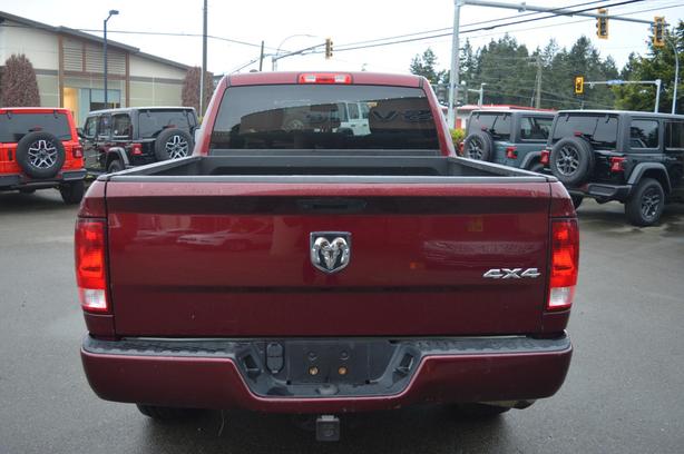 2019 RAM 1500 Classic Express image 4