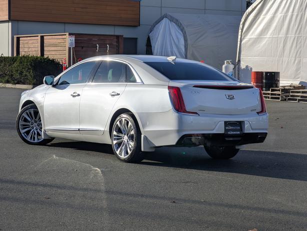 2018 Cadillac XTS Premium - AWD, Sunroof, Leather, NAV, Low KMs image 8