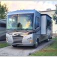 Used 2015 Fleetwood RV Terra SE 31C thumbnail image 3