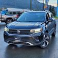 2022 Volkswagen Taos Comfortline AWD - Heated Seats, Moonroof thumbnail image