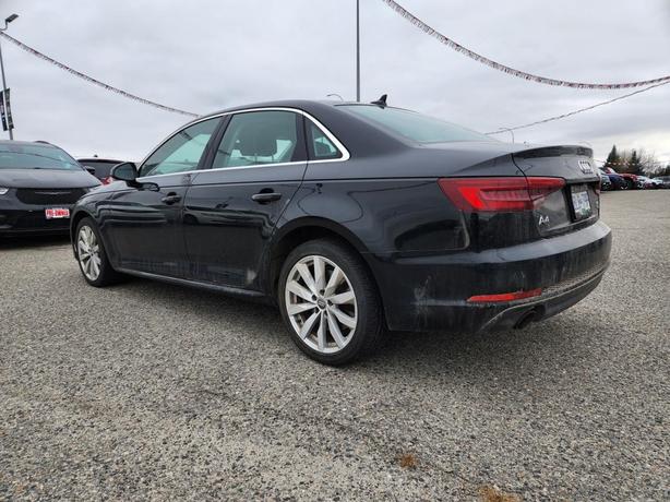2018 Audi A4 Komfort | Heated Seats | Bluetooth | Remote Keyless Entry image 4